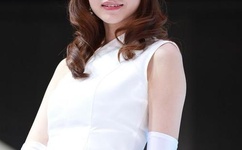 俄罗斯美女哔哩哔哩